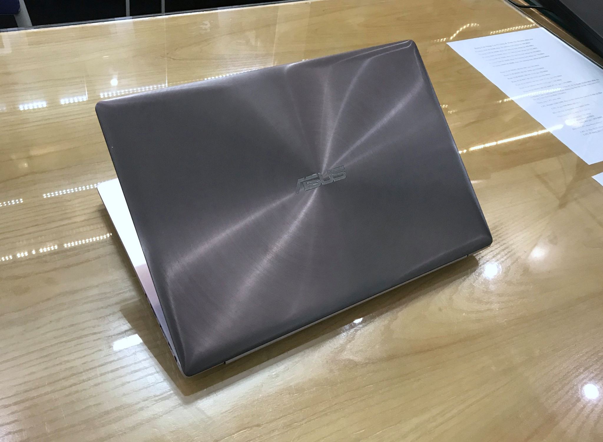 Laptop Ultralbook ASUS UX303LB -3.jpg